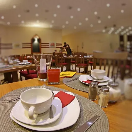 City Hotel Hannover 호텔 3*